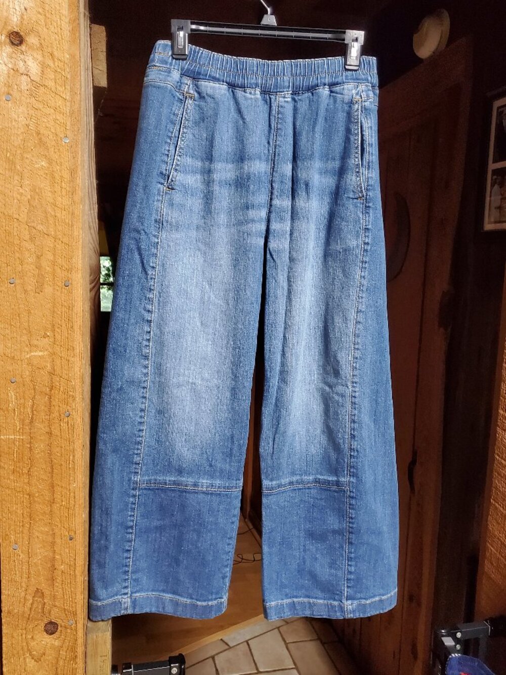 Anthropologie Pilcro Izzie Relaxed Pull on Barrel Jeans